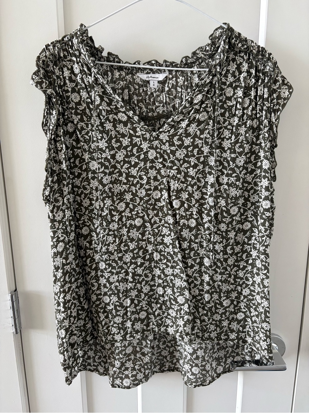 Reitmans Floral Sleeveless Blouse